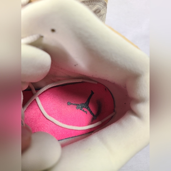 Nike Jordan 13 Retro Chinese New Year 2020 Size 8.5 Mens - Picture 9 of 16